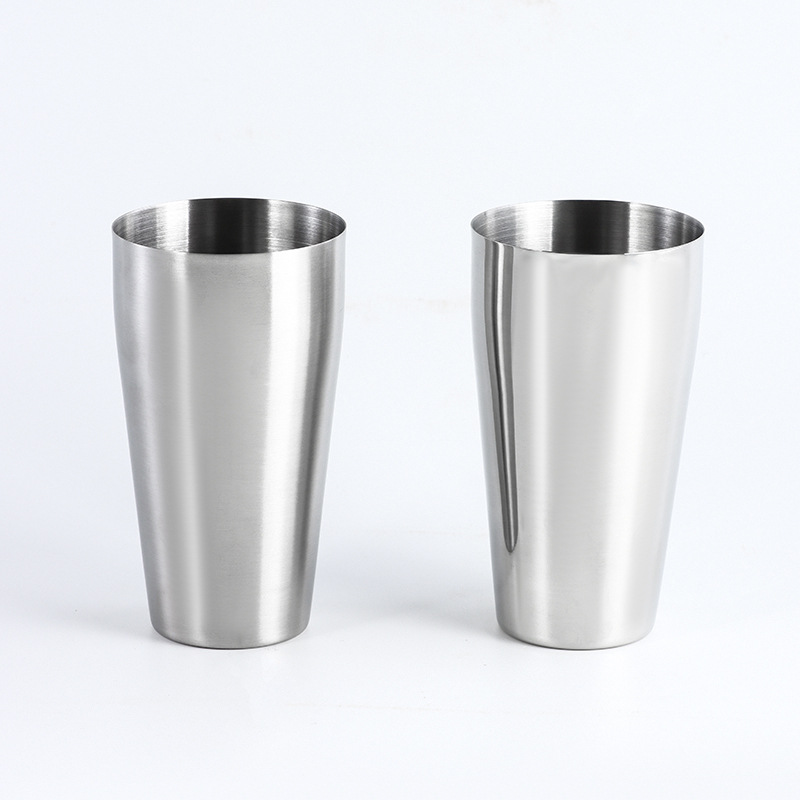 304 stainless steel milkshake cup, milkshake machine matching cup, cocktail mixer, stirring cup, Boston Hall cup, 820ml Shaker cup full figure