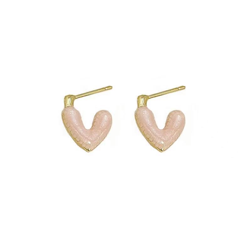 Korean-style high-end oil-dripping heart-shaped stud earrings, feminine, fashionable, simple and versatile earrings, niche design sense earrings Item Picture