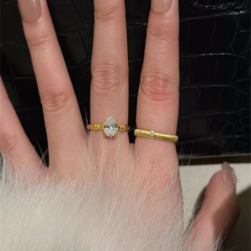 s925 Silver Pigeon Egg Zircon knot ring, with a unique and niche design, is a light luxury, fashionable and exquisite ring for the index finger Specification drawing