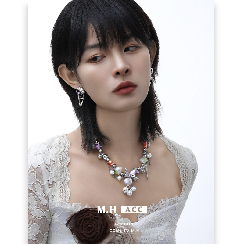Caidie Heavy Industry's niche design necklace for women 2025 new style, light luxury and sweet collarbone chain, fashionable and high-end necklace full figure