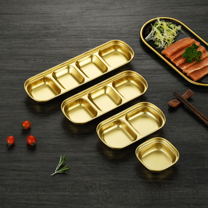 Hot pot seasoning plate, sauce plate, golden dipping sauce plate, barbecue tableware, outdoor camping 304 stainless steel Korean-style grid plate Application Scenario