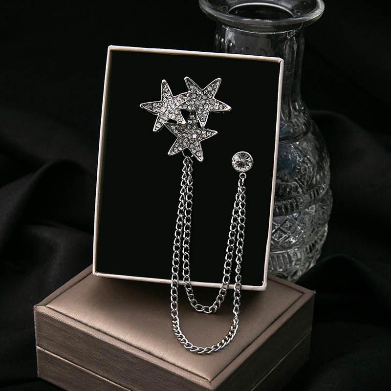 European and American fashion, individual, diamond-encrusted, shining star chain brooch, grand collar pin, badge clothing accessories Specification drawing