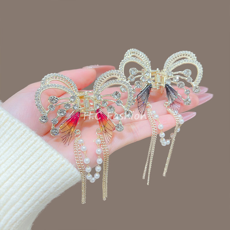 Diamond-encrusted butterfly pearl tassel claw clip, fashionable and versatile, semi-tied hair clip, super fairy-like shark clip accessory for women details Picture