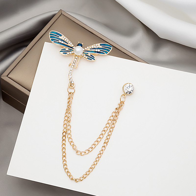 European and American retro diamond-encrusted oil butterfly brooch, creative enamel painted rhinestone dragonfly insect chain brooch details Picture