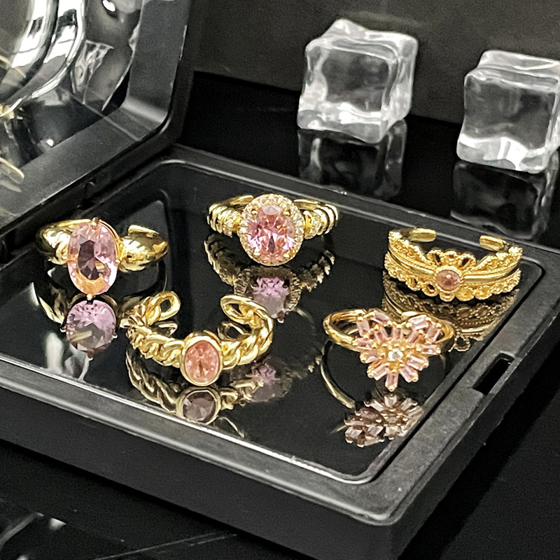 French retro style, pink diamond, Hong Kong-style, niche open ring, women's Instagram, cold style, high-end sense, layered food ring Application Scenario