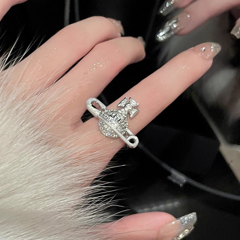 Saturn Ring women's niche design fashionable and individual index finger ring zircon opening decoration for girls, high-end and light luxury trend Application Scenario