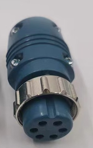 Six-core, seven-core and nine-core aviation plug, socket and connector accessories for the control line signal of the MIG wire feeding machine undefined