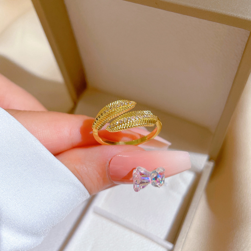 【 Real gold electroplating 】 Open leaf women's fashion slightly inlaid light luxury ring index finger ring, the same style as Internet celebrities, cold style details Picture