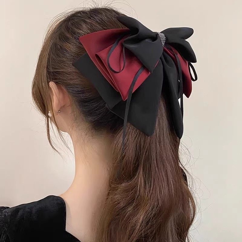 The new high-end color-blocking bow top clip is the same as the popular high ponytail grab clip and the elegant shark hair clip at the back of the head Specification drawing
