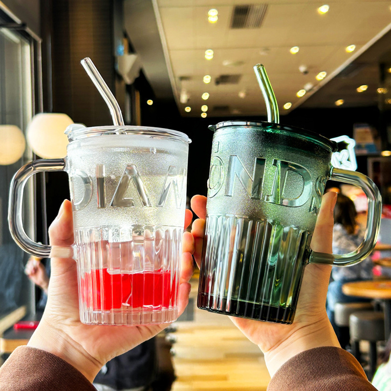 Factory wholesale couple glass cups with handles, straws, high-temperature resistant cups, single-layer office and household simple water cups Specification drawing