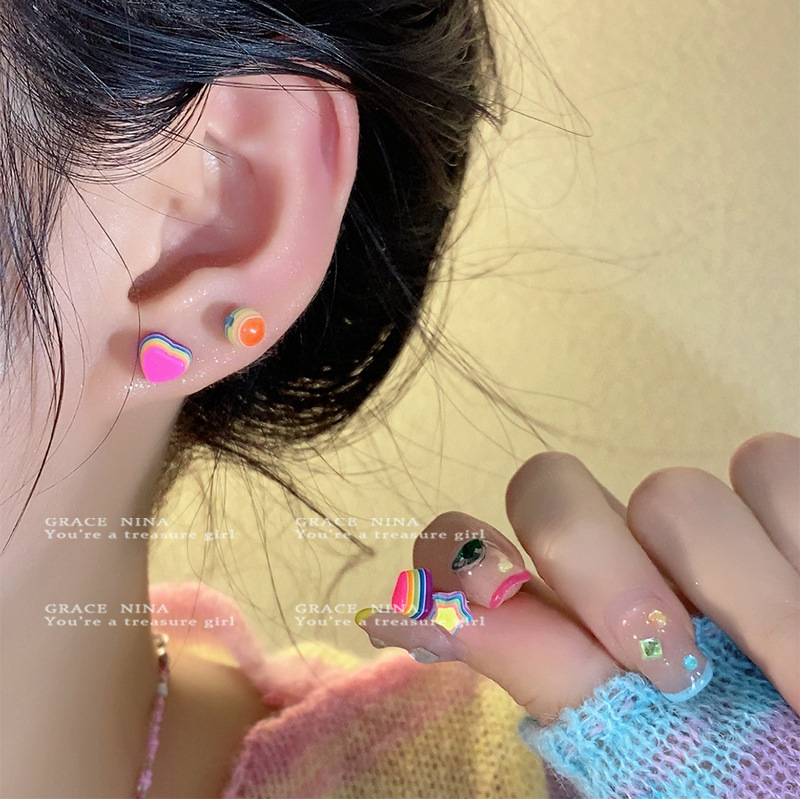 Sweet and cool style colorful sleeping earrings without removing ear studs for women 2024 new style elegant earrings, niche design ear-piercing earrings full figure