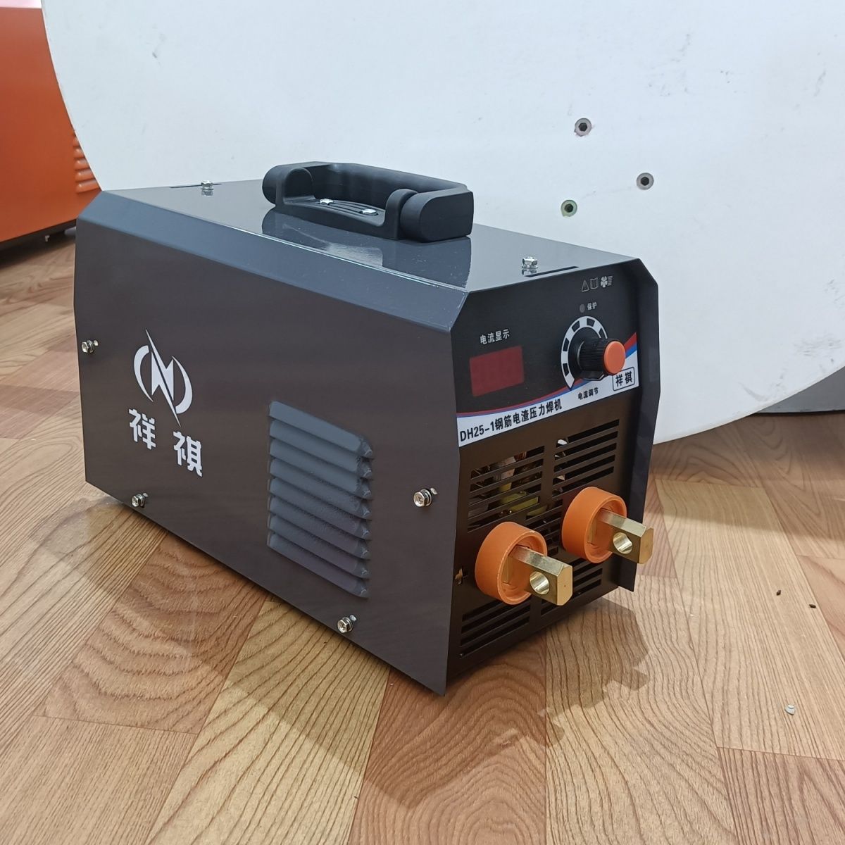 Xiangqi 630 welding machine, steel bar electroslag pressure welding machine, steel bar vertical welding machine, steel bar butt welding machine pressure Item Picture