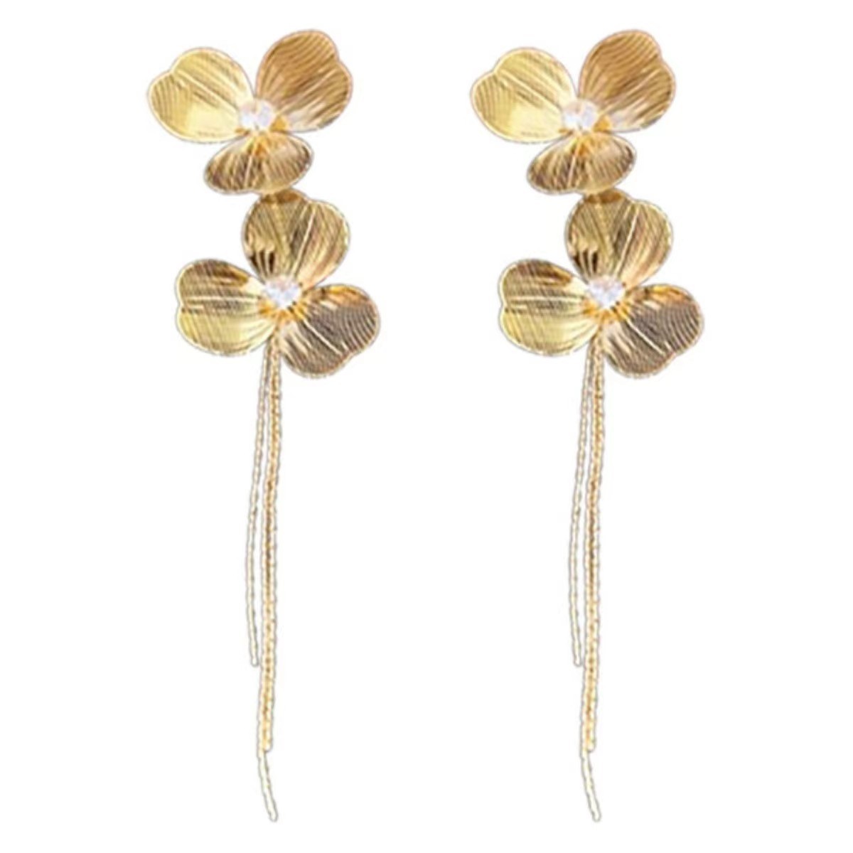 Golden flower tassel earrings for women, with a light luxury and high-end feel, are a new bestseller in 2025. The ear studs are a niche and unique style of earrings Item Picture