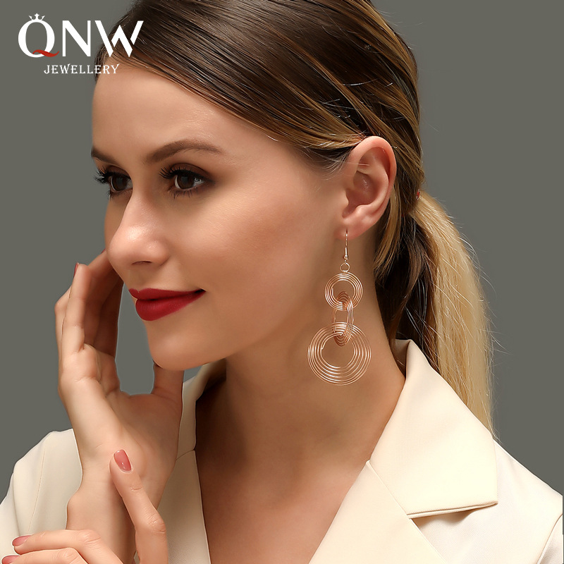 Cross-border new exaggerated multi-layer circle earrings, European and American ins style long large circle earrings, popular earrings for women full figure