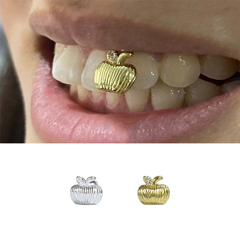 The new heart-shaped zircon apple braces from Europe and America are cool and stylish for daily outings. They feature a brushed finish and are versatile hip-hop cross-border accessories full figure