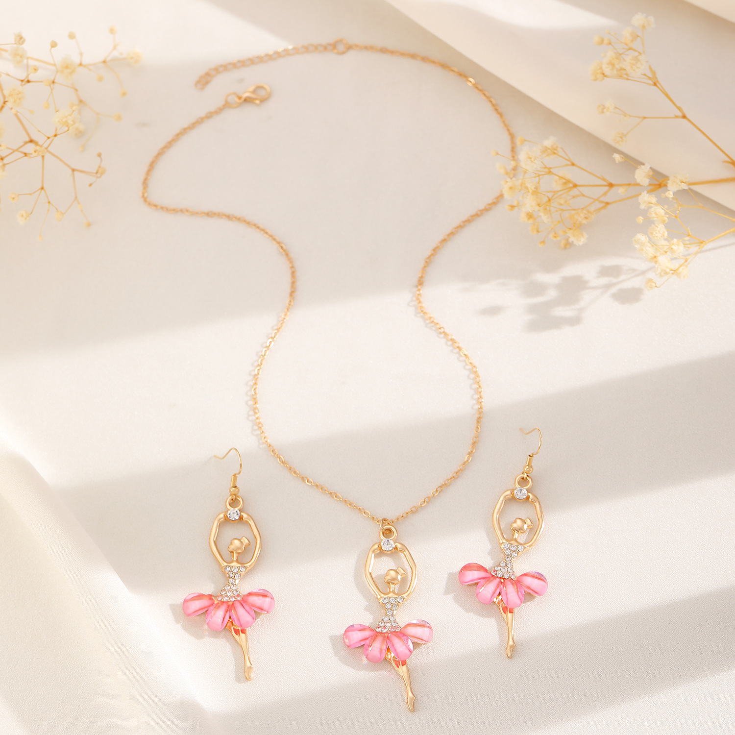 Cross-border pink dress, ballet girl necklace, fashionable jewelry set, collarbone chain, European and American diamond-encrusted crystal earrings for women Specification drawing