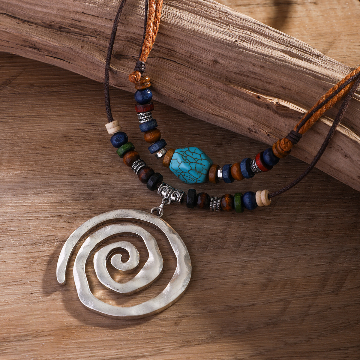 European and American cross-border beaded necklace new Chinese style necklace versatile butterfly wood beads retro turquoise necklace accessory for women Application Scenario