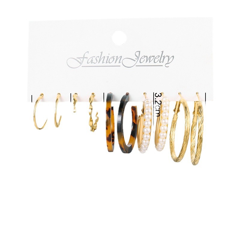 A 5-piece set of cross-border earrings from Europe and America, featuring retro alloy butterfly and snake-shaped stud earrings, and a creative and simple acrylic earring set Item Picture