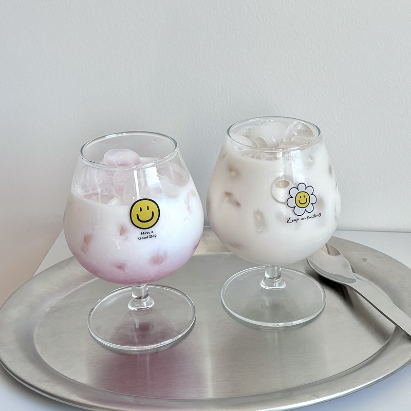 Customized glass cups, goblets, red wine glasses, Ins-style juice glasses, wine glasses, and party atmosphere glasses Specification drawing