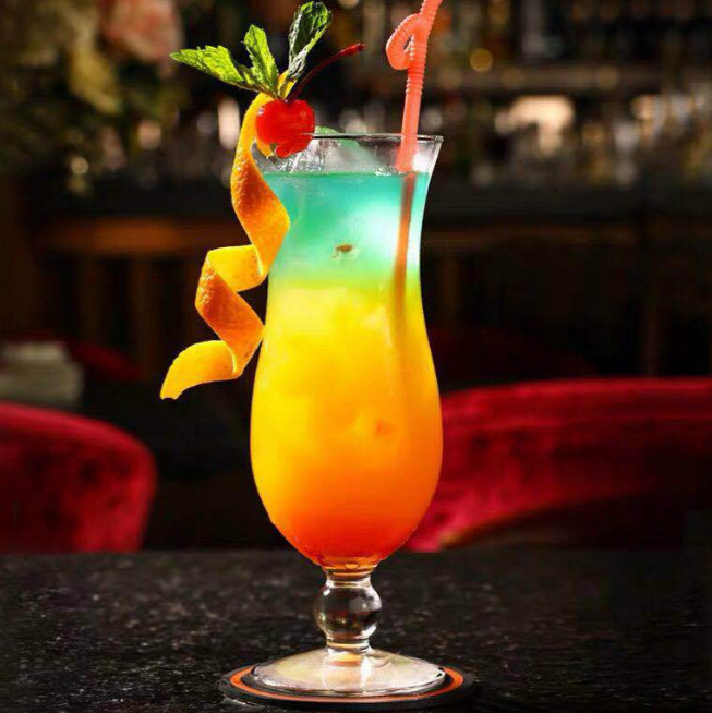 Bar hurricane cup, ins juice cup, glass cup, tall glass, milk tea cup, cold drink cup, cocktail cup full figure