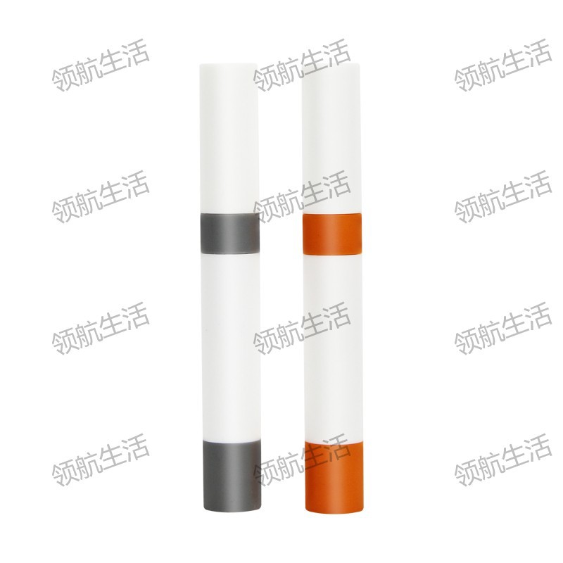 Portable Bluetooth earphone plug cleaning pen cleaning set dust removal pen Earphone plug cleaning brush Item Picture