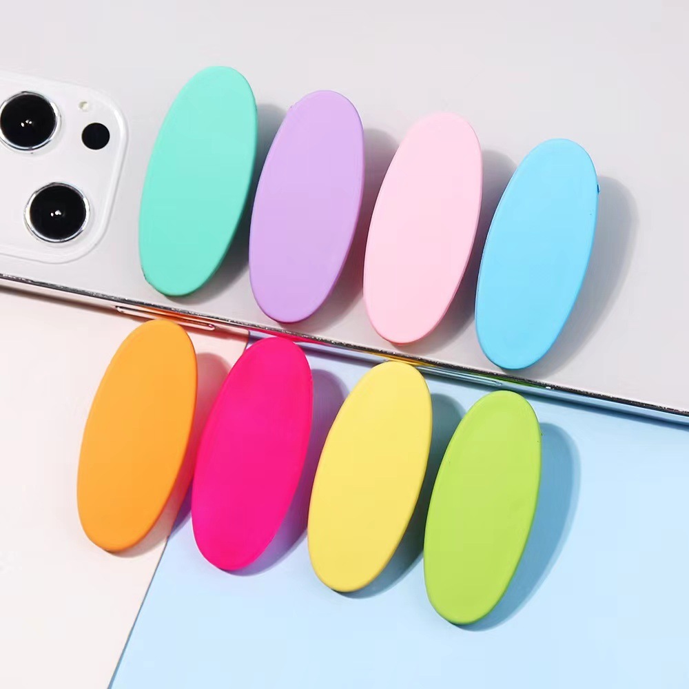 Korean version of ins children's hair clips, DIY oval duckbill clips, broken bangs clips, macaron hair clips Application Scenario
