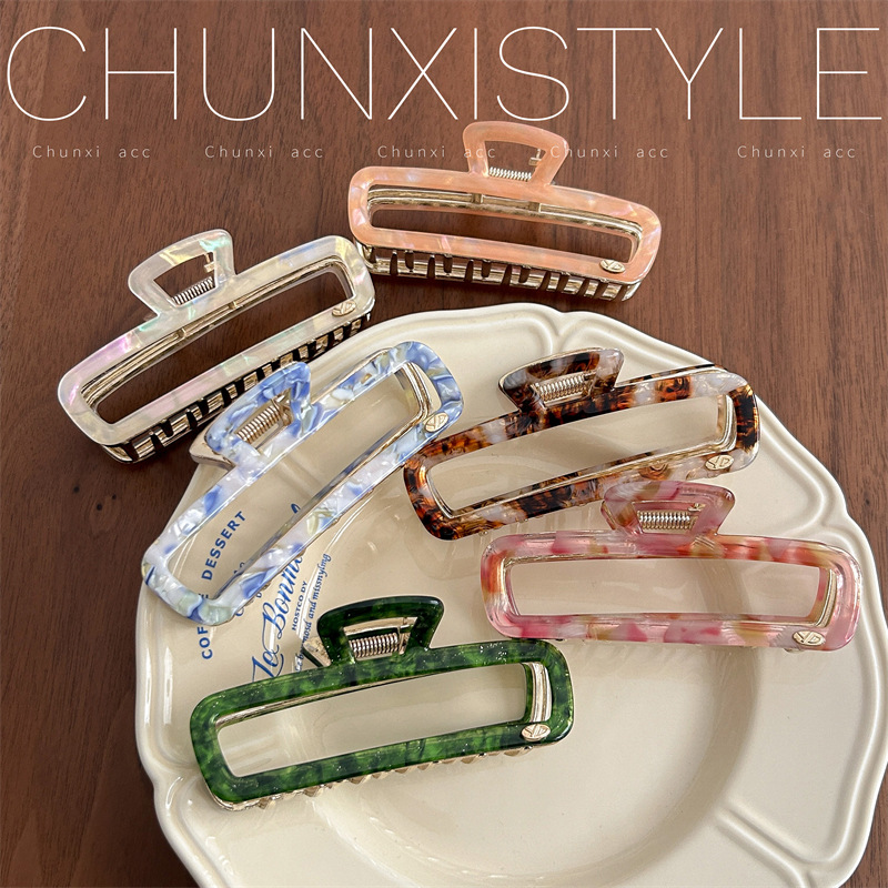 Medium-sized hollowed-out acetate square gripper, high-end metal style, shark clip, elegant French back of the head hair clip details Picture
