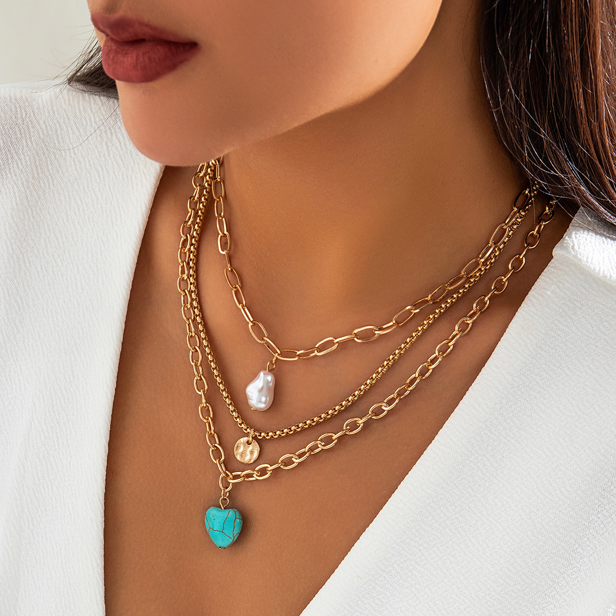 European and American cross-border jewelry, ethnic Baroque style imitation pearl necklace, women's retro and versatile turquoise heart-shaped necklace Specification drawing