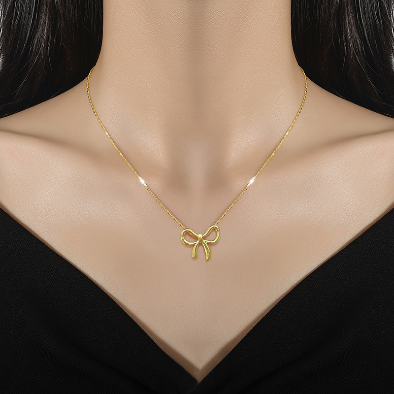 【 All-titanium Steel 】 Forest style bow minimalist style, real gold necklace inside the furnace, female Instagram influencer collarbone chain accessory details Picture