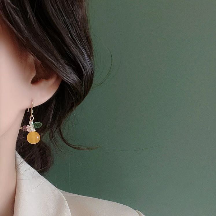 Super beautiful ~ Summer Orange ~s925 Niche creative design earrings, women's country style yellow jade flower stud earrings Specification drawing