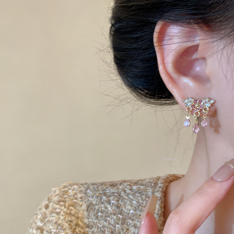 925 Silver Needle Flower Tassel Earrings for Women, 2024 New style, light luxury, niche, high-end, exquisite stud earrings, elegant earrings Application Scenario