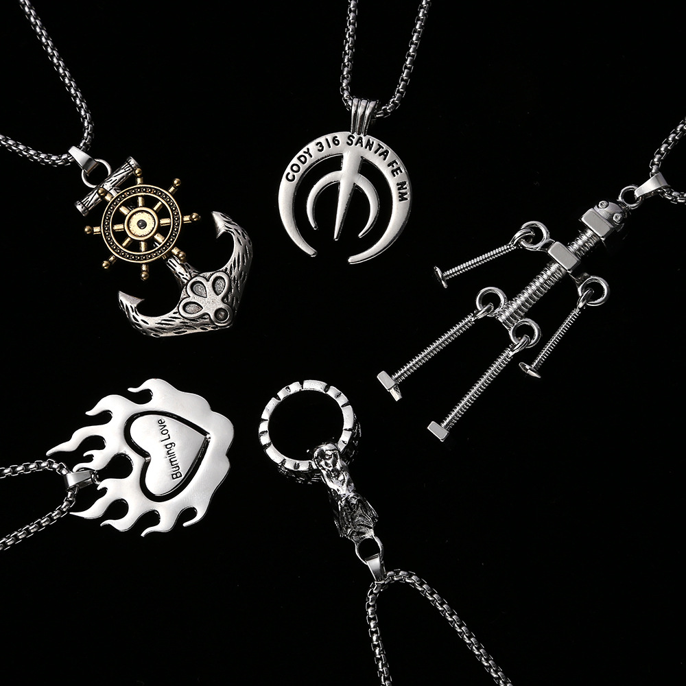 hiphop long titanium steel necklace, ins men's hip-hop necklace, men's and women's sweater chain, nightclub dancing personality accessories full figure