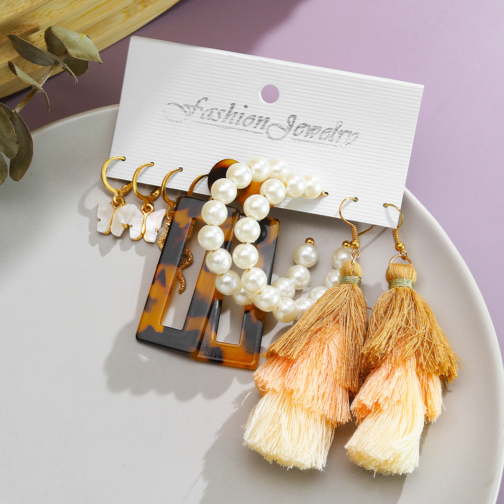 Wholesale of 9 pairs of creative butterfly heart cherry pearl ear buckles in the new cross-border alloy inlaid rhinestone earring set Application Scenario
