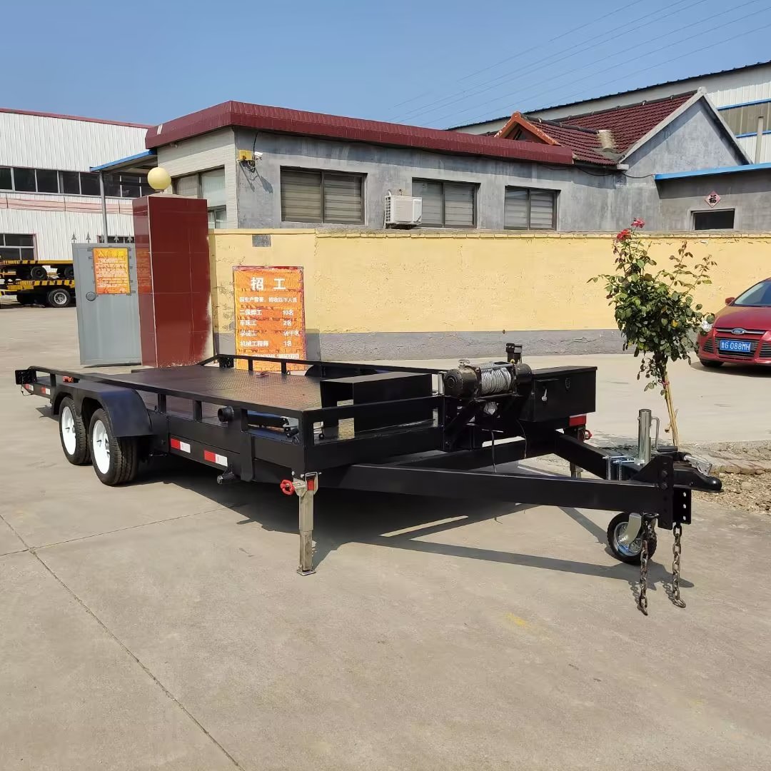 3-ton vehicle transport vehicle, small car rescue towing trailer, light vehicle transport semi-trailer supply full figure