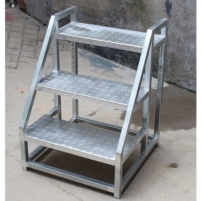 Warehouse movable ladders, wheeled shelves, mobile climbing ladders, iron stairs, household ladders, industrial stair treads undefined