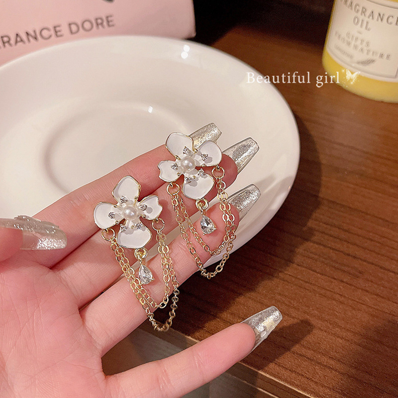 S925 Silver Needle Pearl Flower Tassel Earrings for women, a light luxury and high-end look, versatile and exquisite zircon stud earrings, a stylish and elegant accessory full figure