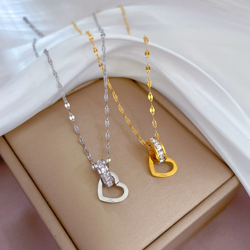 【 All-titanium Steel 】 Heart-shaped ring exquisite gold necklace inside the furnace, female Instagram influencer collarbone chain accessory full figure