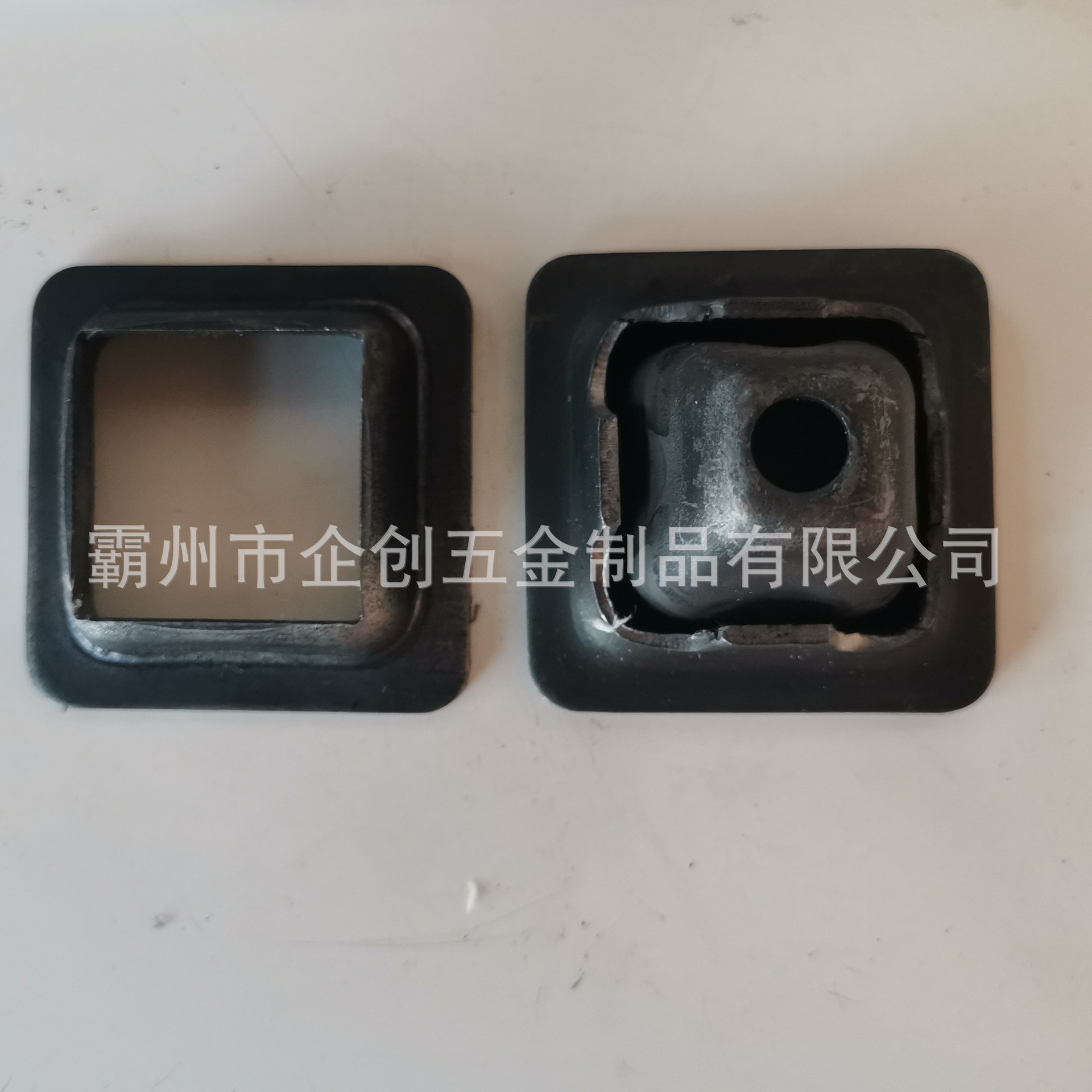 Supply 50 square tubes of stacker bowls, conical stacker feet, conical adjustable feet, stacker frame feet, bowls and cups details Picture