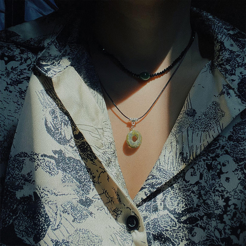 Embrace Nature ~ Retro ethnic style stone circular necklace 2023 new women's summer layered collarbone chain Specification drawing