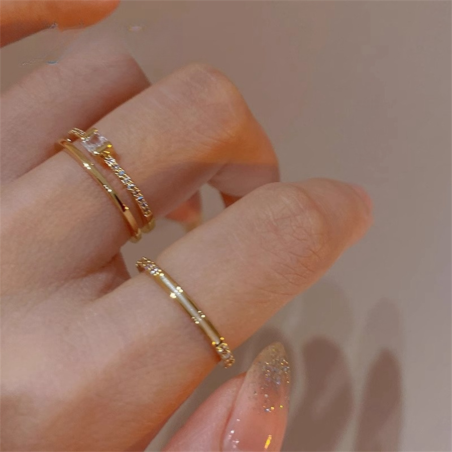 A French retro double-layer zircon ring for women, with a unique and high-end feel, is a light luxury index ring. It features an Instagram style and a simple design Item Picture