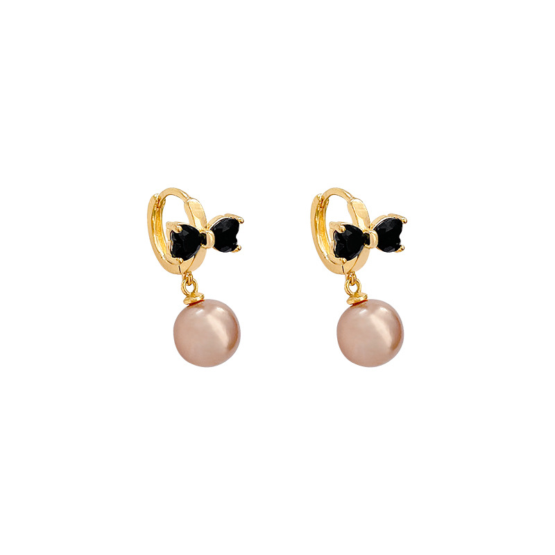 Light luxury, niche and high-end black rhinestone bow stud earrings, women's Hong Kong-style retro champagne-colored pearl stud earrings Item Picture