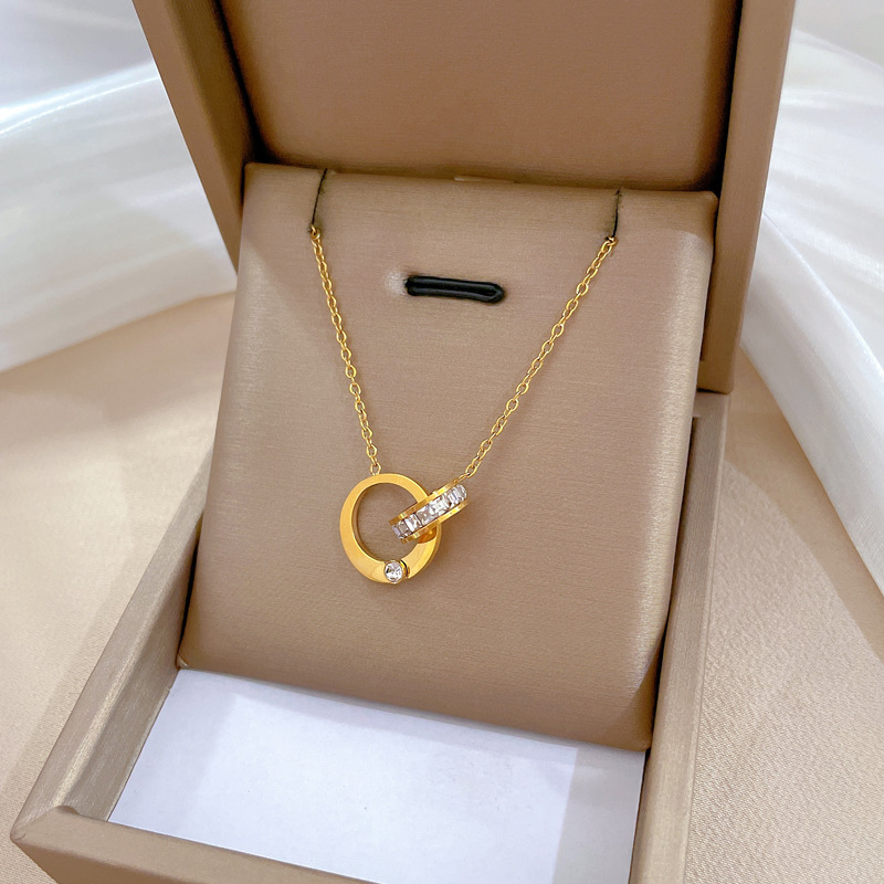 【 All-titanium Steel 】 Double ring Full diamond minimalist style furnace real gold necklace, female Instagram Internet celebrity collarbone chain accessory full figure