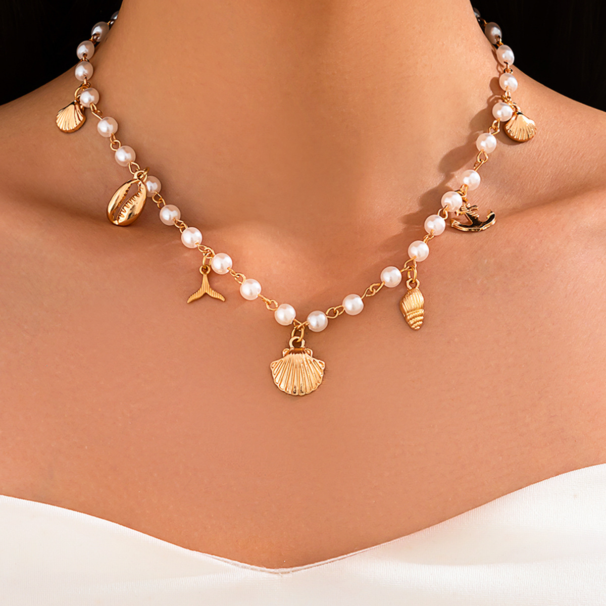 European and American cross-border jewelry, beach and ocean style pearl string necklace, vacation conch alloy pendant, collarbone chain full figure