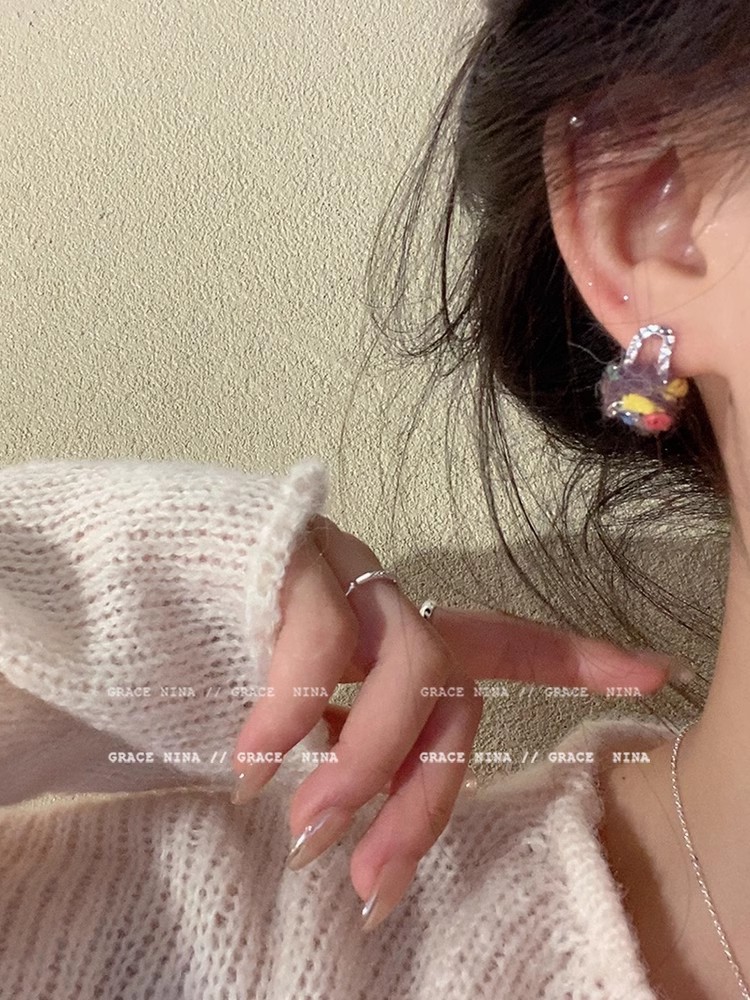 Xian Tuanzi - Autumn and Winter wrapped colorful woolen stud Earrings for women, a new best-selling plush earring in 2025, unique earrings Item Picture