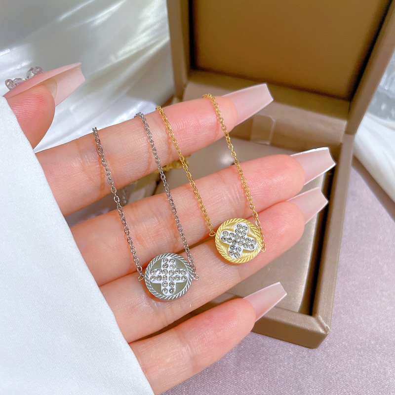 【 All-titanium Steel 】 Dongdaemun Personalized round four-leaf flower Full diamond chain bracelet Female Internet celebrity retro best friend Specification drawing