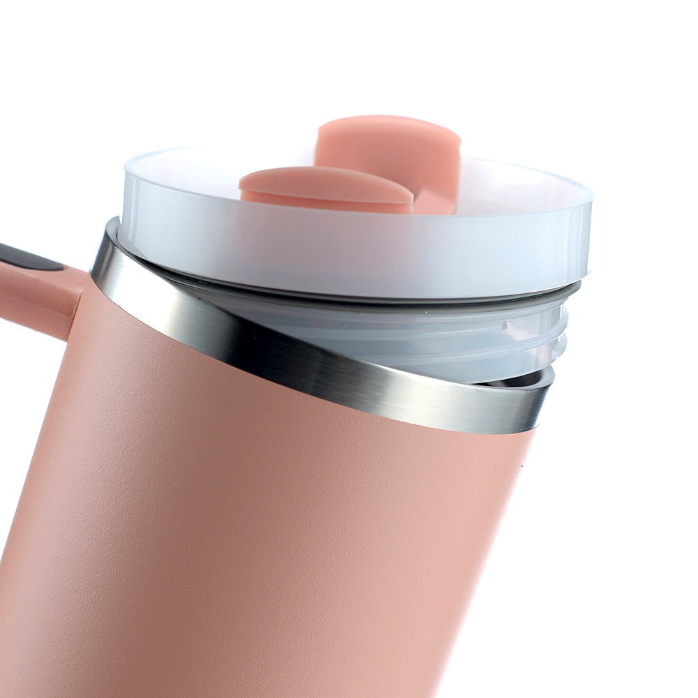 Wholesale of cross-border second-generation 40oz handle cup, car stainless steel insulated cup, large-capacity ice king cup, car water cup Application Scenario