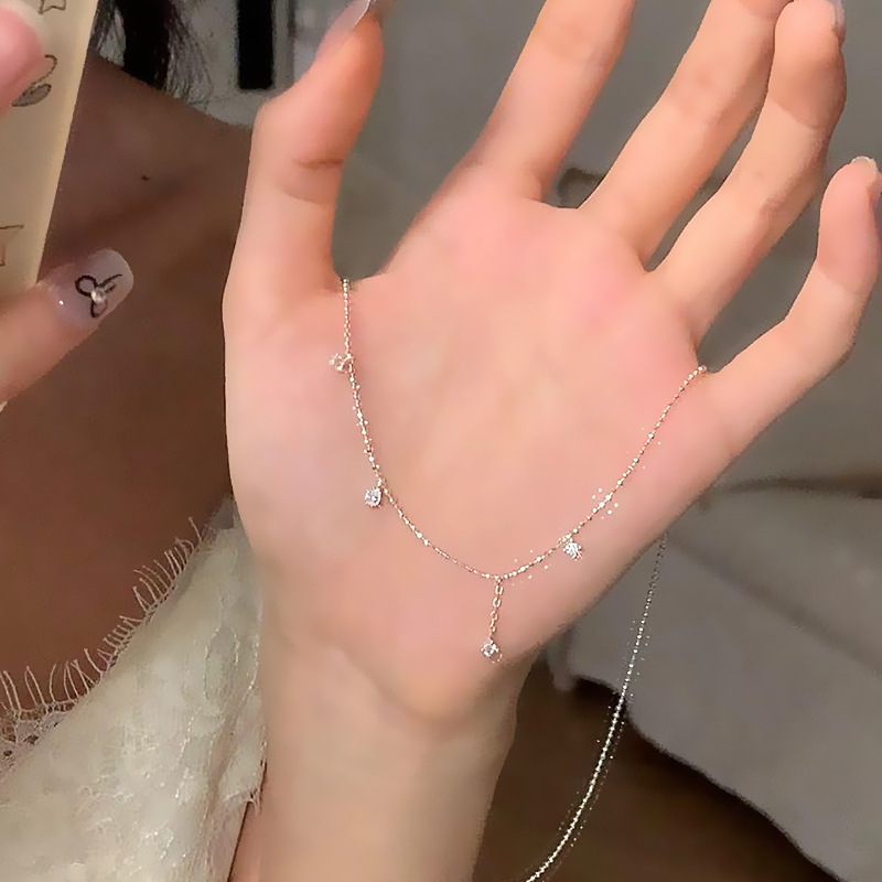 Minimalist zircon water drop tassel necklace for women, simple and individual style, versatile, daily personalized neckchain, collarbone chain Specification drawing