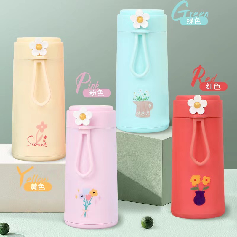 Floral fragrance plastic glass cup, double-layer heat-insulating water cup, anti-scald, cute and creative gift cup, portable hand-held student drinking cup full figure