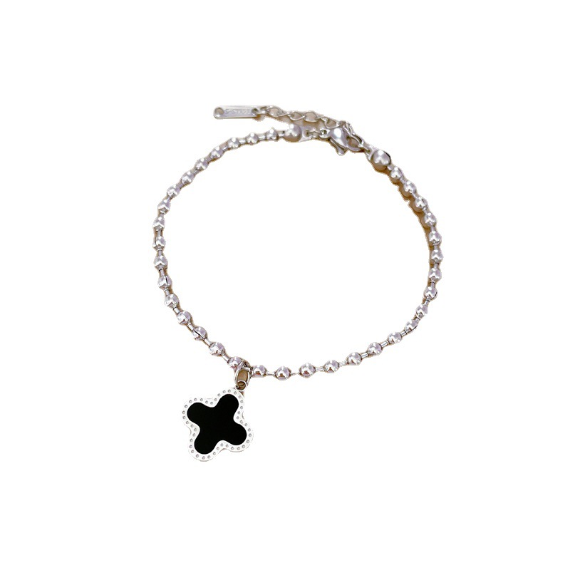 【 All-titanium Steel 】 Dongdamen's unique and elegant forest-themed clover round bead bracelet, a retro female Internet celebrity's best friend Item Picture
