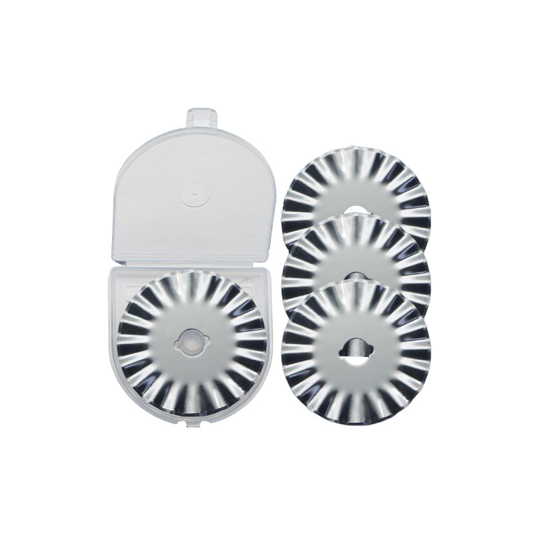 45mm wavy lace circular knife, round blade, wavy knife, wavy line cutting knife, cutting patchwork, roller knife blade Application Scenario